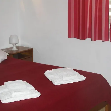 Daire With 2 Bedrooms In Porches, With Pool Access And Furnished Garden -... *